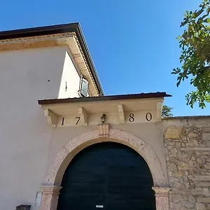  Apartment 1780 Italien